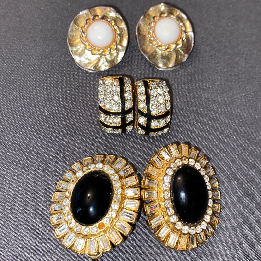 Beautiful Vintage Stamped Clip On Earrings